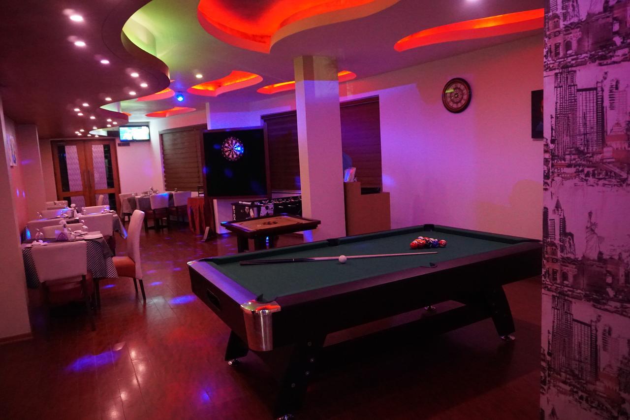 Hotel Park Residency, Kakkanad Kochi Esterno foto